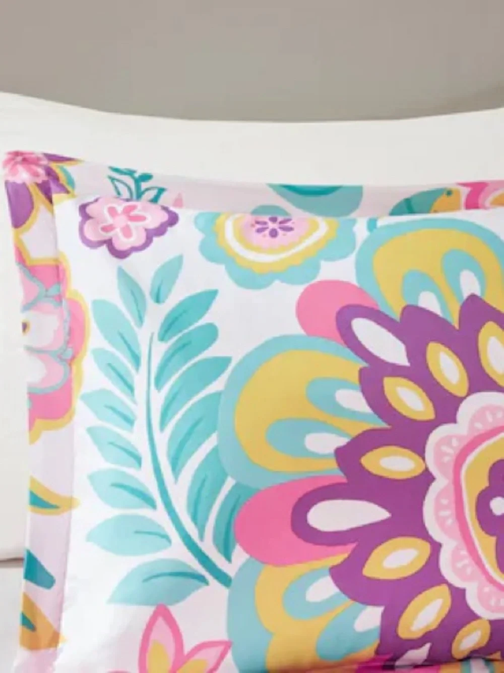 Mi Zone Floral Twin/Twin XL Comforter Set New